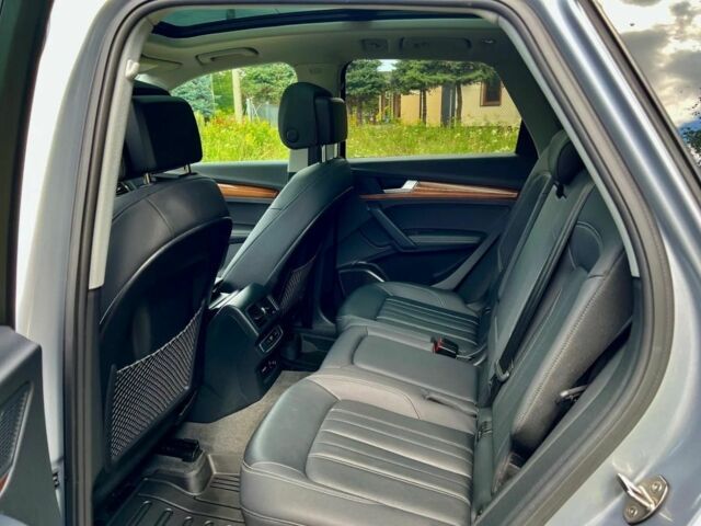 Серый Ауди Ку 5, объемом двигателя 0 л и пробегом 62 тыс. км за 24999 $, фото 10 на Automoto.ua