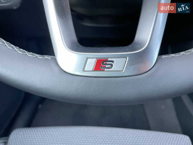 Серый Ауди Ку 5, объемом двигателя 1.97 л и пробегом 51 тыс. км за 55500 $, фото 20 на Automoto.ua