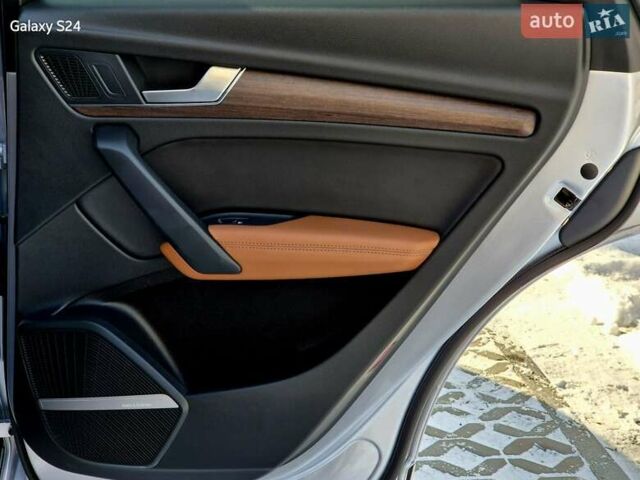 Серый Ауди Ку 5, объемом двигателя 1.98 л и пробегом 21 тыс. км за 38100 $, фото 29 на Automoto.ua