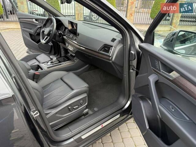 Сірий Ауді Ку 5, об'ємом двигуна 1.98 л та пробігом 51 тис. км за 37800 $, фото 27 на Automoto.ua