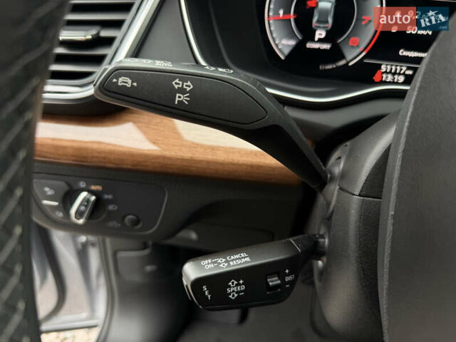 Серый Ауди Ку 5, объемом двигателя 1.98 л и пробегом 51 тыс. км за 37500 $, фото 17 на Automoto.ua