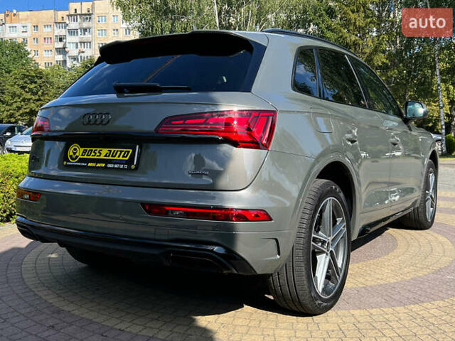 Серый Ауди Ку 5, объемом двигателя 2 л и пробегом 4 тыс. км за 57999 $, фото 6 на Automoto.ua