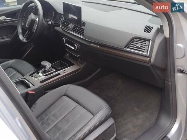 Серый Ауди Ку 5, объемом двигателя 1.98 л и пробегом 76 тыс. км за 31200 $, фото 18 на Automoto.ua