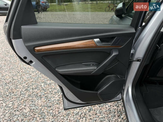 Серый Ауди Ку 5, объемом двигателя 1.98 л и пробегом 51 тыс. км за 37500 $, фото 21 на Automoto.ua