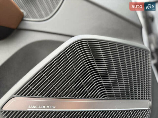 Сірий Ауді Ку 5, об'ємом двигуна 2 л та пробігом 23 тис. км за 39900 $, фото 75 на Automoto.ua