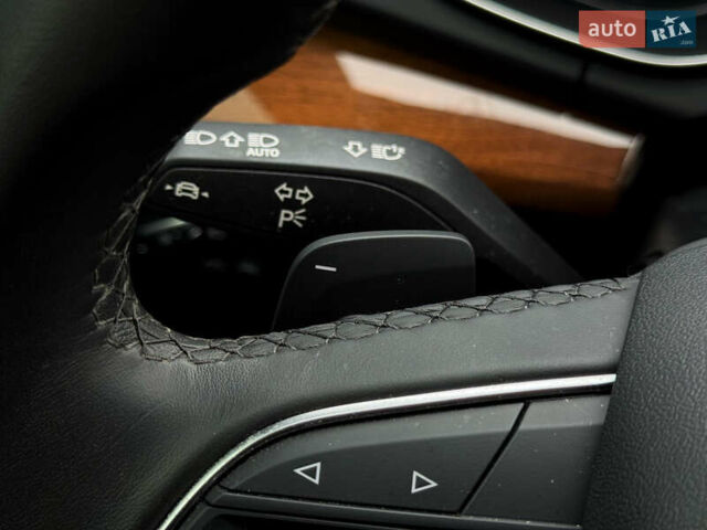 Серый Ауди Ку 5, объемом двигателя 1.98 л и пробегом 10 тыс. км за 42000 $, фото 23 на Automoto.ua