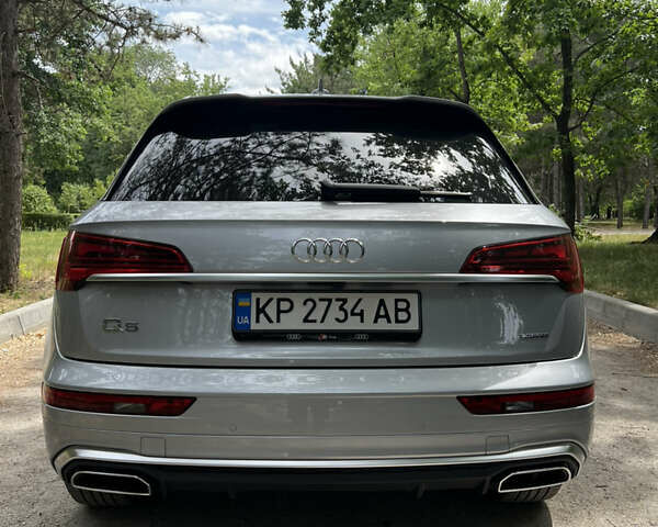 Серый Ауди Ку 5, объемом двигателя 1.98 л и пробегом 34 тыс. км за 40500 $, фото 39 на Automoto.ua