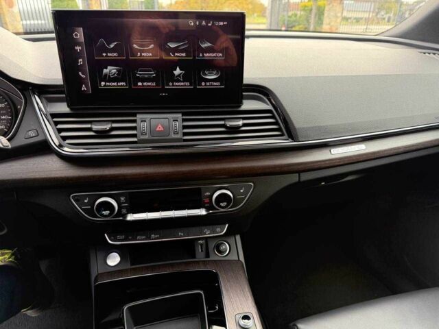 Серый Ауди Ку 5, объемом двигателя 2 л и пробегом 51 тыс. км за 37300 $, фото 17 на Automoto.ua