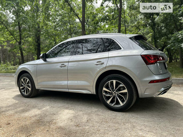 Серый Ауди Ку 5, объемом двигателя 1.98 л и пробегом 34 тыс. км за 40500 $, фото 10 на Automoto.ua