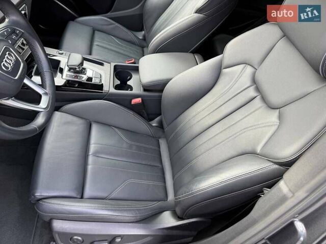 Сірий Ауді Ку 5, об'ємом двигуна 1.98 л та пробігом 51 тис. км за 37800 $, фото 20 на Automoto.ua