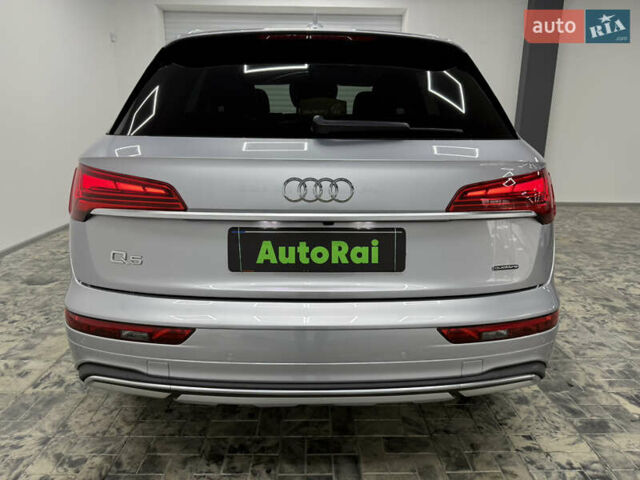 Сірий Ауді Ку 5, об'ємом двигуна 1.98 л та пробігом 494 тис. км за 42900 $, фото 4 на Automoto.ua