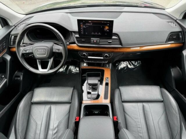 Сірий Ауді Ку 5, об'ємом двигуна 2 л та пробігом 30 тис. км за 27200 $, фото 9 на Automoto.ua