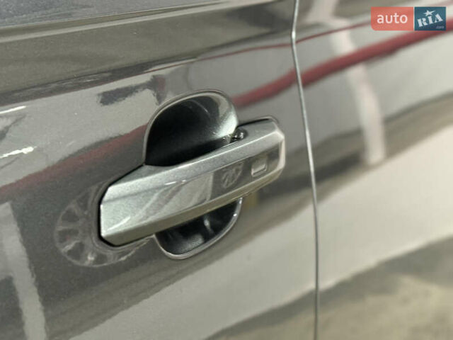 Серый Ауди Ку 5, объемом двигателя 1.98 л и пробегом 3 тыс. км за 34700 $, фото 15 на Automoto.ua