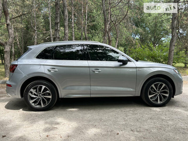 Серый Ауди Ку 5, объемом двигателя 1.98 л и пробегом 34 тыс. км за 40500 $, фото 12 на Automoto.ua