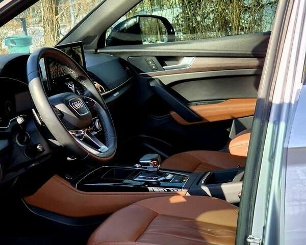 Серый Ауди Ку 5, объемом двигателя 1.98 л и пробегом 21 тыс. км за 38100 $, фото 19 на Automoto.ua