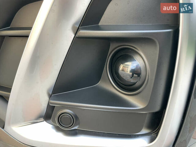 Серый Ауди Ку 5, объемом двигателя 1.97 л и пробегом 51 тыс. км за 55500 $, фото 8 на Automoto.ua