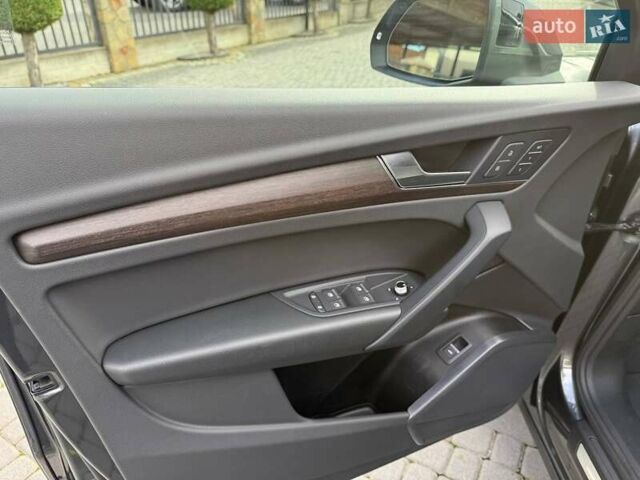 Сірий Ауді Ку 5, об'ємом двигуна 1.98 л та пробігом 51 тис. км за 37800 $, фото 19 на Automoto.ua