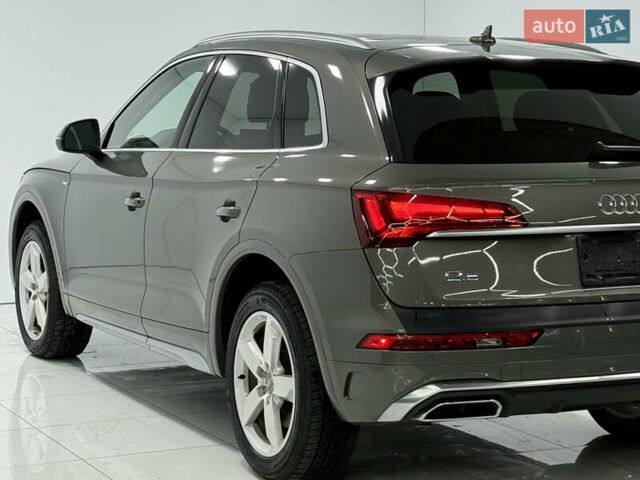 Серый Ауди Ку 5, объемом двигателя 1.98 л и пробегом 39 тыс. км за 44900 $, фото 11 на Automoto.ua