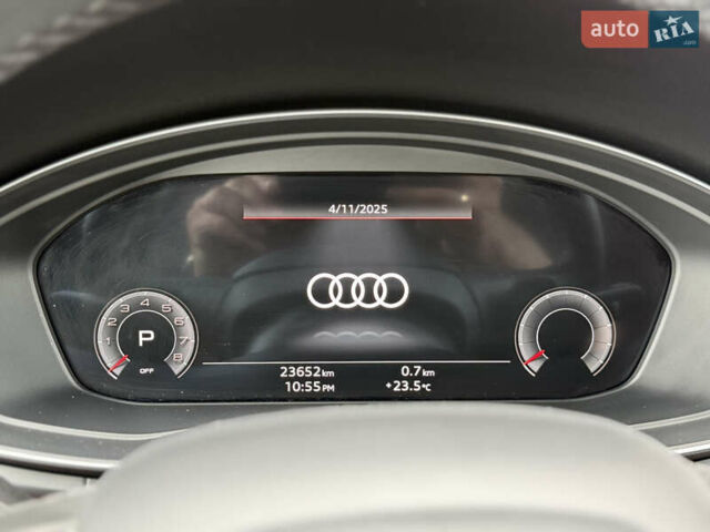 Сірий Ауді Ку 5, об'ємом двигуна 2 л та пробігом 23 тис. км за 39900 $, фото 115 на Automoto.ua