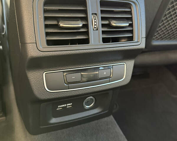 Ауді Ку 5 2022 у Одесі на Automoto.ua Сірий Ауді Ку 5, об'ємом двигуна 2 л та пробігом 48 тис. км за 52500 $, фото 19 на Automoto.ua