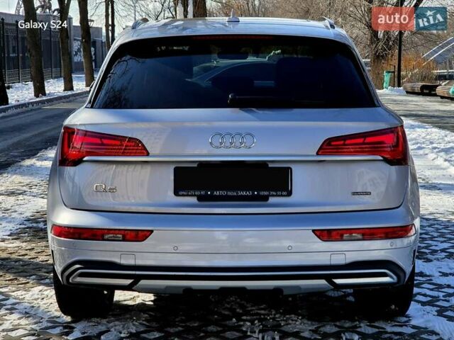Серый Ауди Ку 5, объемом двигателя 1.98 л и пробегом 21 тыс. км за 38100 $, фото 8 на Automoto.ua