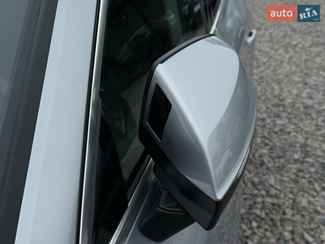 Серый Ауди Ку 5, объемом двигателя 1.98 л и пробегом 51 тыс. км за 37500 $, фото 12 на Automoto.ua