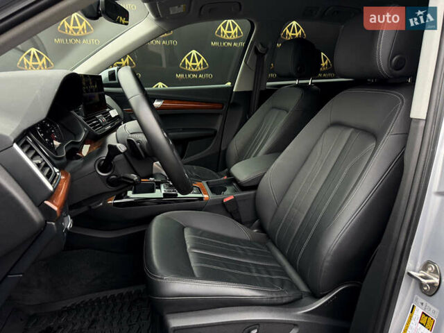 Серый Ауди Ку 5, объемом двигателя 1.98 л и пробегом 10 тыс. км за 42000 $, фото 10 на Automoto.ua