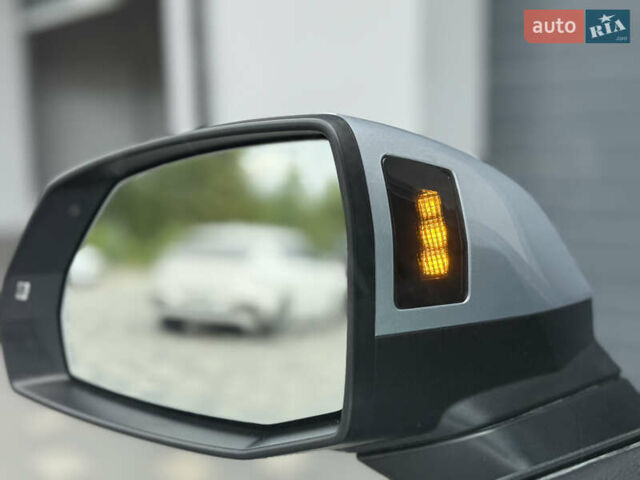 Сірий Ауді Ку 5, об'ємом двигуна 2 л та пробігом 23 тис. км за 39900 $, фото 125 на Automoto.ua