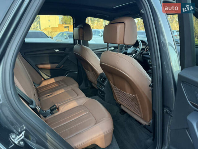 Серый Ауди Ку 5, объемом двигателя 1.98 л и пробегом 56 тыс. км за 37000 $, фото 9 на Automoto.ua