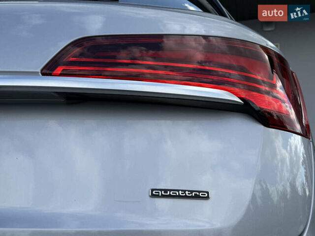 Сірий Ауді Ку 5, об'ємом двигуна 2 л та пробігом 23 тис. км за 39900 $, фото 57 на Automoto.ua