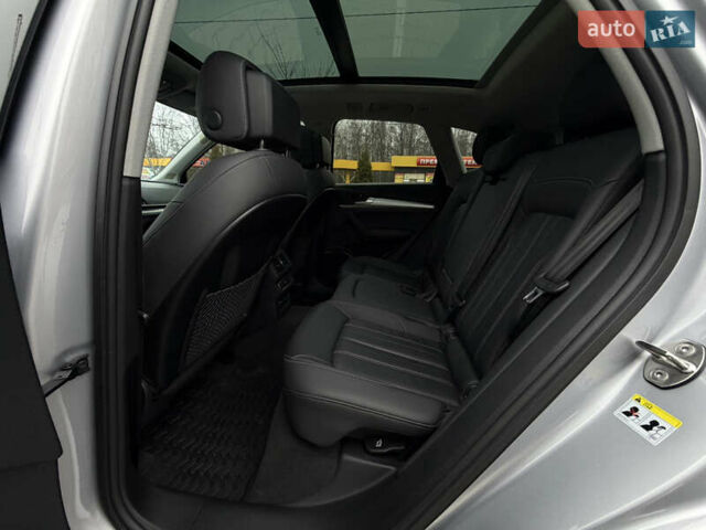 Серый Ауди Ку 5, объемом двигателя 2 л и пробегом 46 тыс. км за 33900 $, фото 33 на Automoto.ua