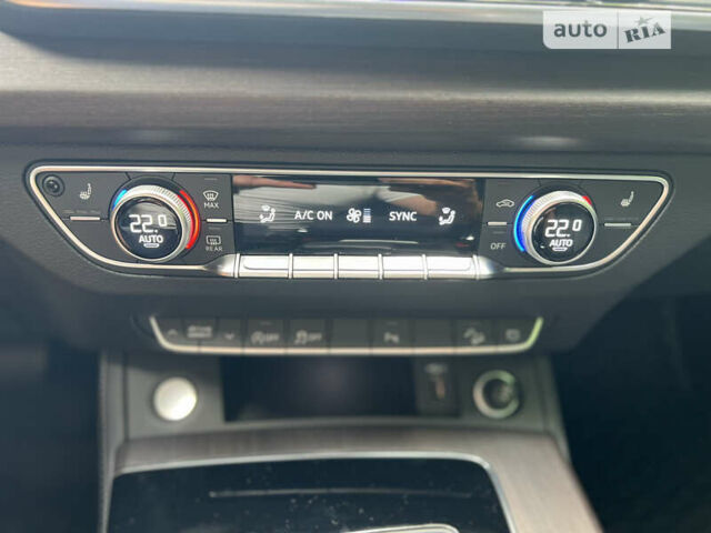 Серый Ауди Ку 5, объемом двигателя 1.98 л и пробегом 34 тыс. км за 40500 $, фото 37 на Automoto.ua