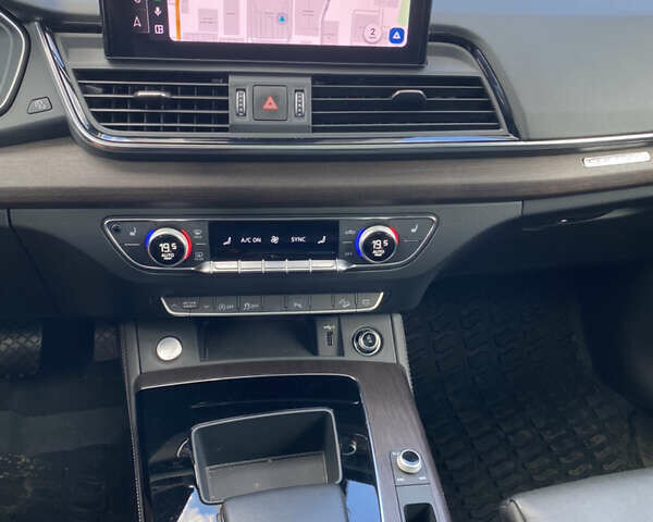 Серый Ауди Ку 5, объемом двигателя 1.98 л и пробегом 28 тыс. км за 38770 $, фото 21 на Automoto.ua