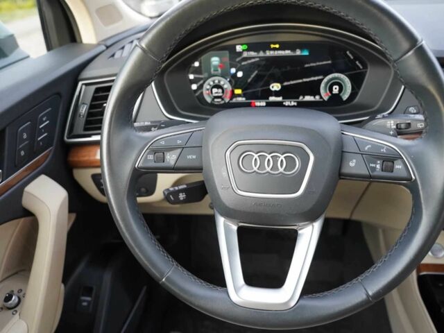 Серый Ауди Ку 5, объемом двигателя 2 л и пробегом 67 тыс. км за 27000 $, фото 18 на Automoto.ua