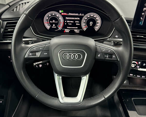 Серый Ауди Ку 5, объемом двигателя 1.98 л и пробегом 39 тыс. км за 44900 $, фото 23 на Automoto.ua