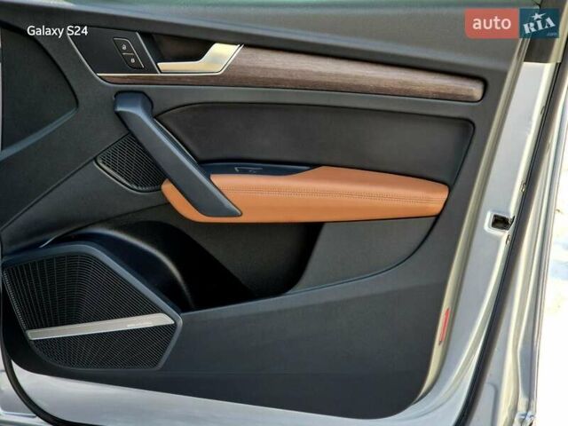 Серый Ауди Ку 5, объемом двигателя 1.98 л и пробегом 21 тыс. км за 38100 $, фото 25 на Automoto.ua