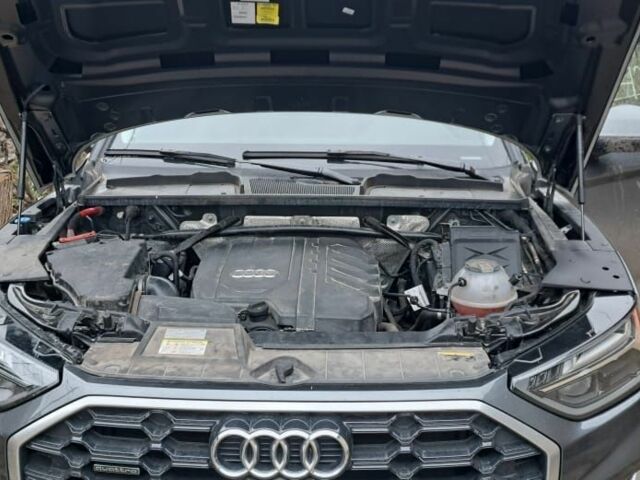 Сірий Ауді Ку 5, об'ємом двигуна 2 л та пробігом 134 тис. км за 29649 $, фото 1 на Automoto.ua