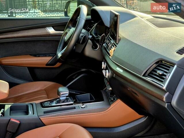 Серый Ауди Ку 5, объемом двигателя 1.98 л и пробегом 21 тыс. км за 38100 $, фото 27 на Automoto.ua