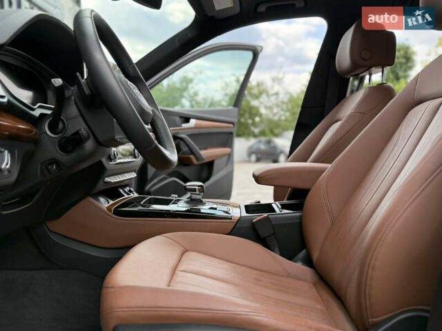 Сірий Ауді Ку 5, об'ємом двигуна 2 л та пробігом 23 тис. км за 39900 $, фото 84 на Automoto.ua