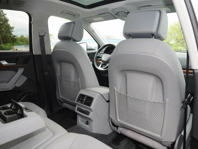 Серый Ауди Ку 5, объемом двигателя 2 л и пробегом 26 тыс. км за 20000 $, фото 9 на Automoto.ua