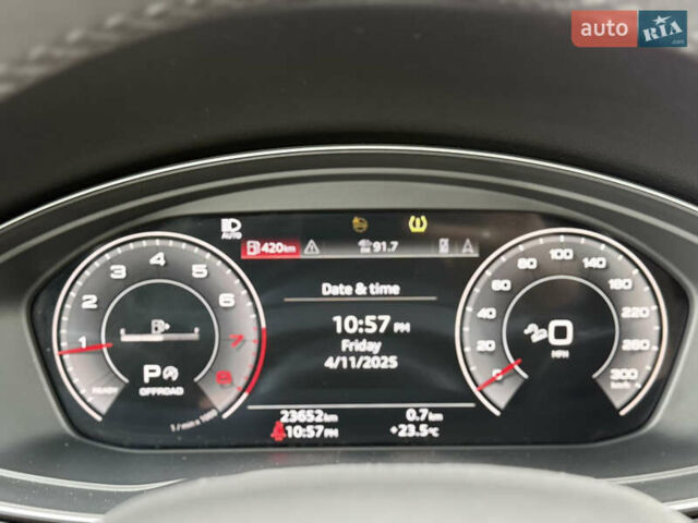 Сірий Ауді Ку 5, об'ємом двигуна 2 л та пробігом 23 тис. км за 39900 $, фото 120 на Automoto.ua