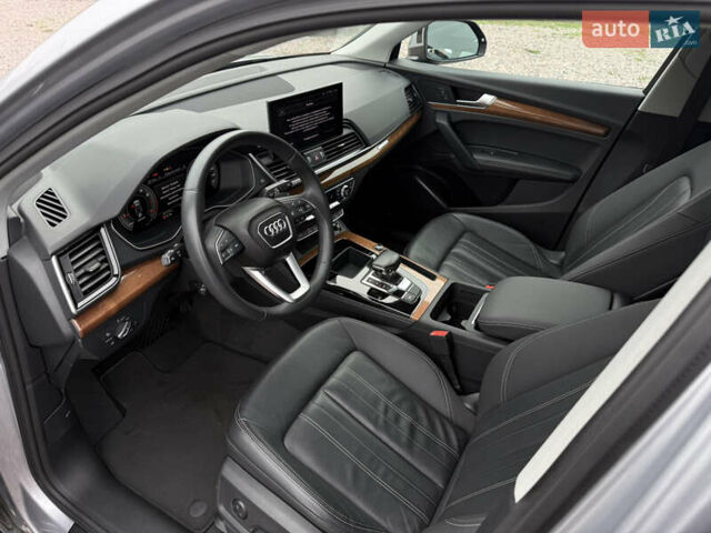 Серый Ауди Ку 5, объемом двигателя 1.98 л и пробегом 51 тыс. км за 37500 $, фото 15 на Automoto.ua