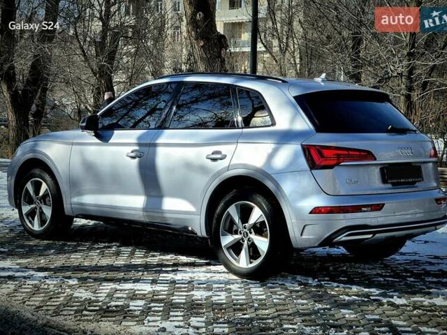 Серый Ауди Ку 5, объемом двигателя 1.98 л и пробегом 21 тыс. км за 38100 $, фото 6 на Automoto.ua