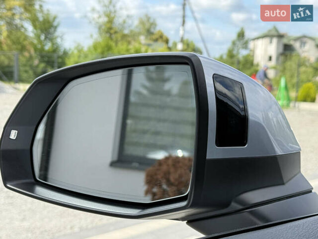 Сірий Ауді Ку 5, об'ємом двигуна 2 л та пробігом 23 тис. км за 39900 $, фото 35 на Automoto.ua