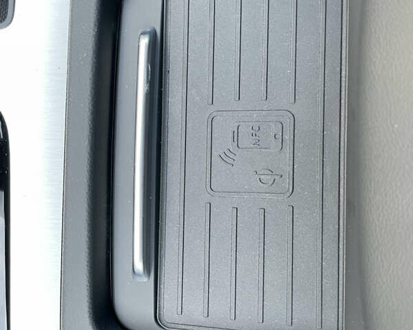 Серый Ауди Ку 5, объемом двигателя 1.97 л и пробегом 51 тыс. км за 55500 $, фото 23 на Automoto.ua