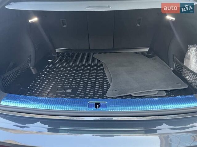 Сірий Ауді Ку 5, об'ємом двигуна 1.97 л та пробігом 27 тис. км за 59000 $, фото 18 на Automoto.ua
