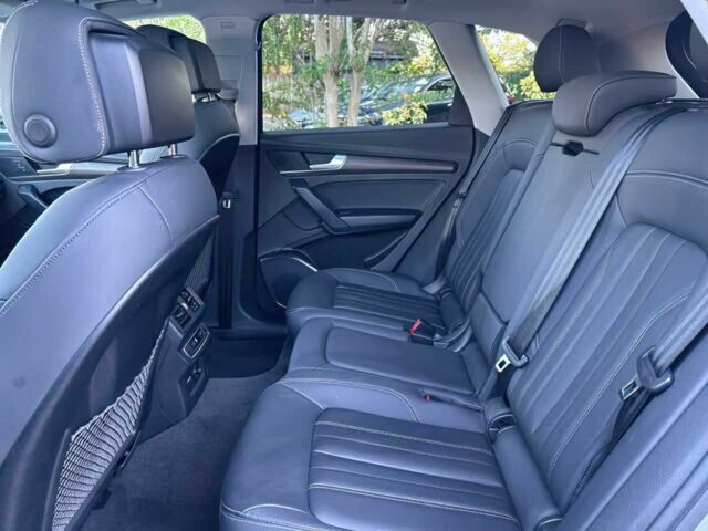 Серый Ауди Ку 5, объемом двигателя 2 л и пробегом 18 тыс. км за 14200 $, фото 11 на Automoto.ua