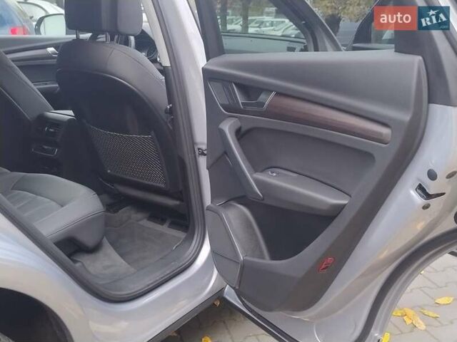 Серый Ауди Ку 5, объемом двигателя 1.98 л и пробегом 76 тыс. км за 31200 $, фото 16 на Automoto.ua