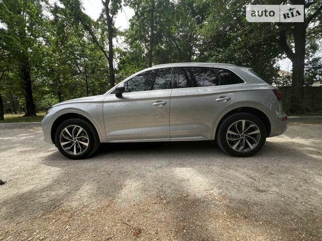 Серый Ауди Ку 5, объемом двигателя 1.98 л и пробегом 34 тыс. км за 40500 $, фото 14 на Automoto.ua