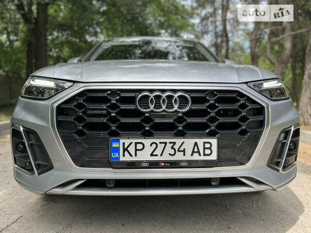 Серый Ауди Ку 5, объемом двигателя 1.98 л и пробегом 34 тыс. км за 40500 $, фото 5 на Automoto.ua